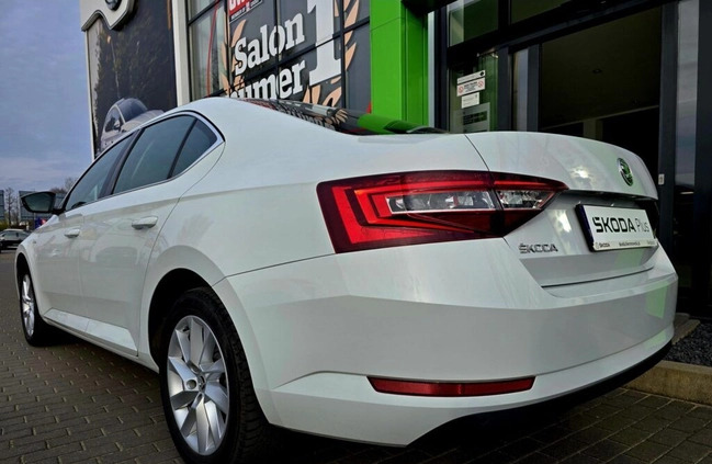 Skoda Superb cena 93900 przebieg: 57004, rok produkcji 2019 z Świdnica małe 742